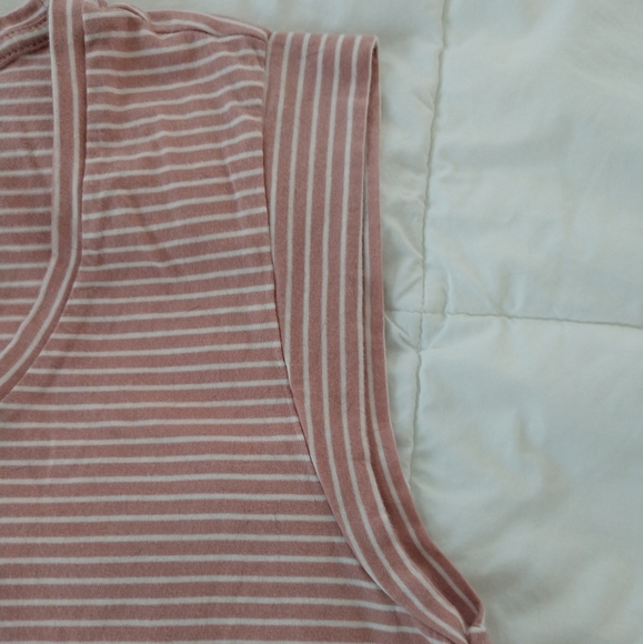 Loft Tank - Picture 3 of 6